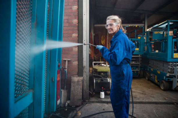 Best Pressure Washing Contractors  in Rockton, IL